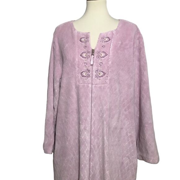 Oscar de la Renta Full Zip Plush Robe Diamond Quilted Lavender Size XL - Picture 2 of 9